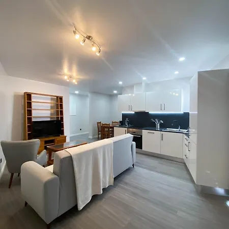 Village Square Coastal 1d