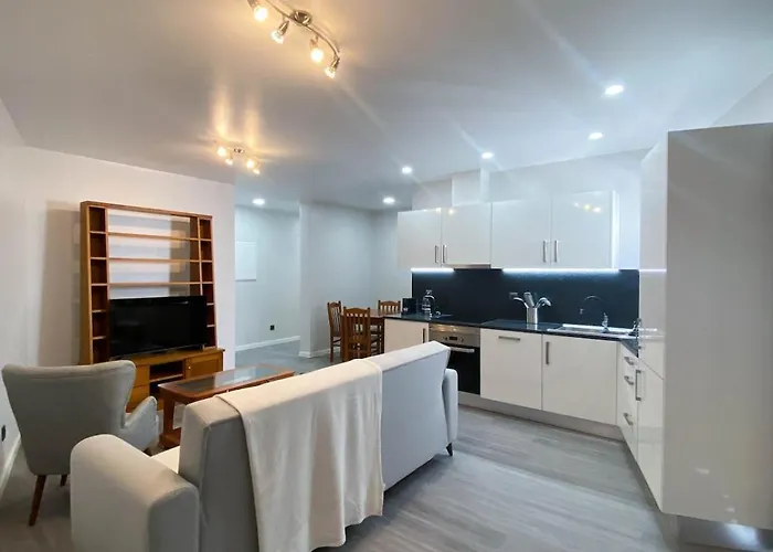 Village Square Coastal 1d